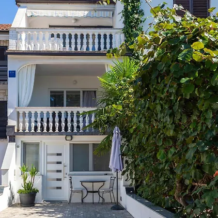 Appartement Gorgeous In With Wifi