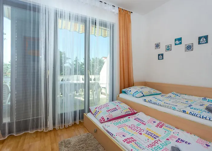 Awesome In With Wifi Apartment Malinska