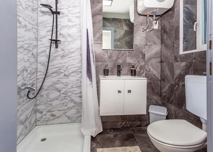 Awesome In With Wifi Apartment