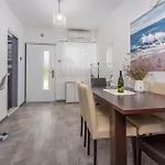 Awesome In With Wifi Apartament *